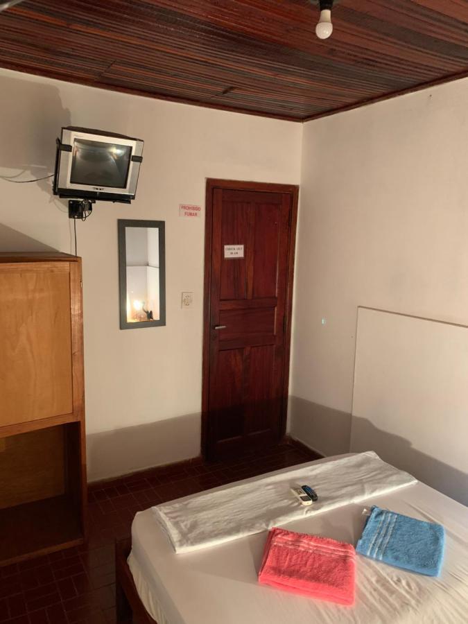Litt Iguazu Hostal Пуэрто-Игуасу Экстерьер фото