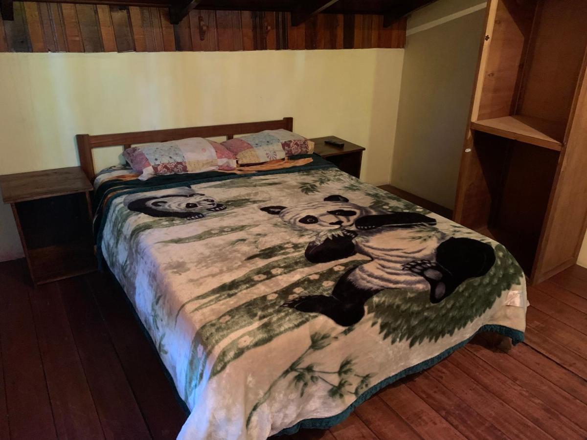 Litt Iguazu Hostal Пуэрто-Игуасу Экстерьер фото