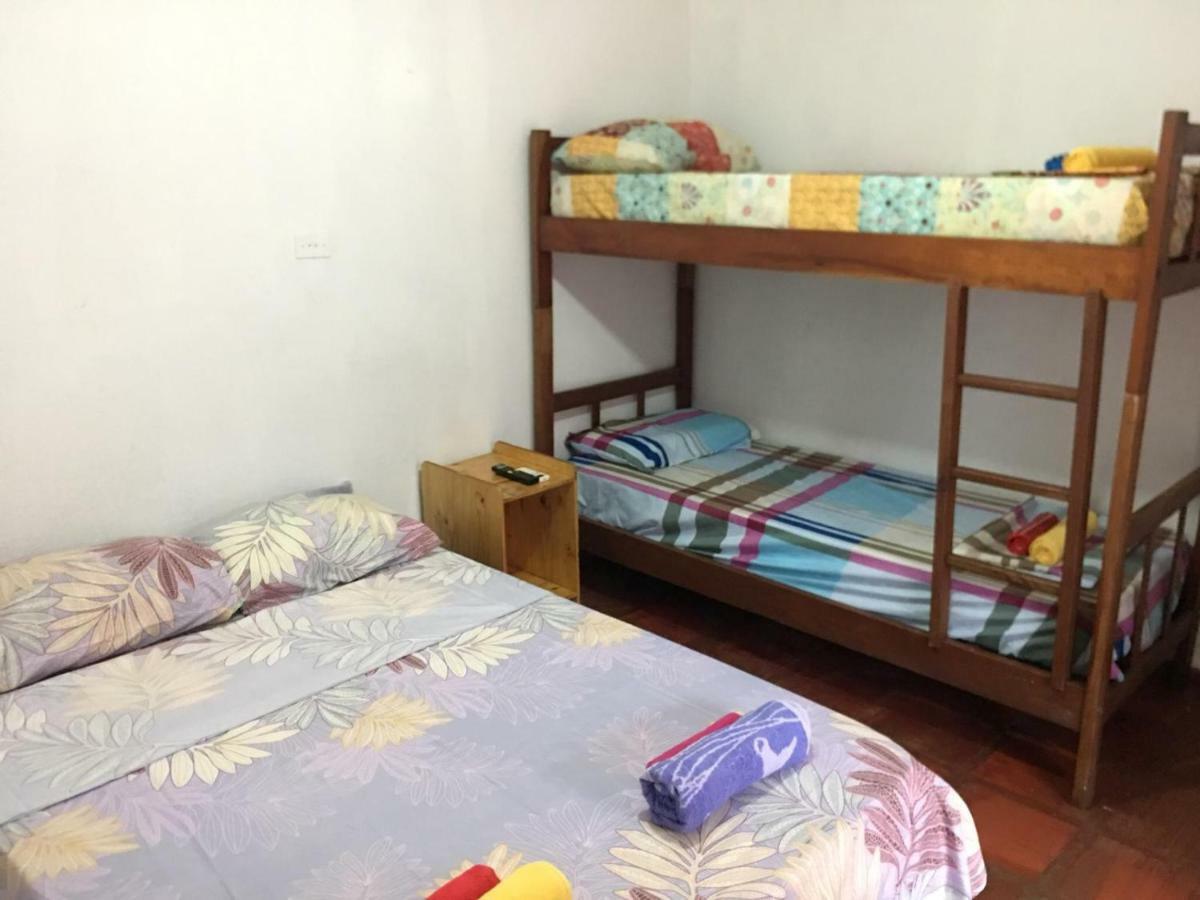 Litt Iguazu Hostal Пуэрто-Игуасу Экстерьер фото