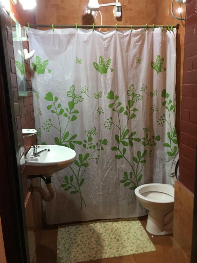 Litt Iguazu Hostal Пуэрто-Игуасу Экстерьер фото